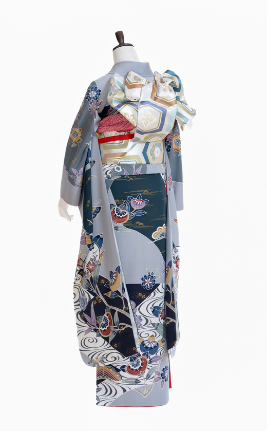 紅型橘に蝶々と四季花（後ろ向き）